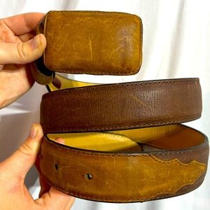 Western belt &leather buckle simple clean lines will go with everything. Size42